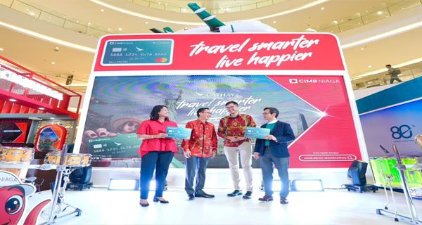 CIMB Niaga Bidik Transaksi Rp45 Miliar Di Cathay Travel Fair 2026