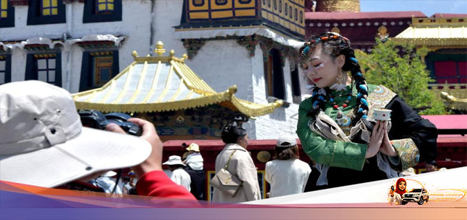 Geliat Turis China Keliling Dunia Lagi